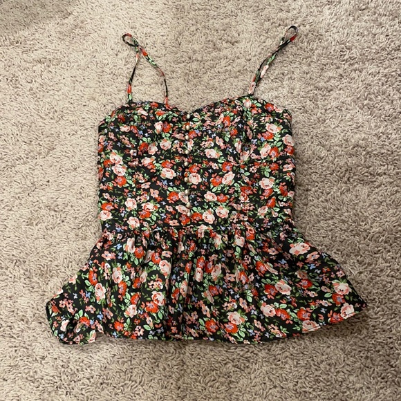 Floral tank top - Picture 1 of 3